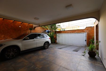 Casa à venda com 500m², 4 quartos e 4 vagasGaragem