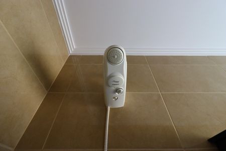 Casa à venda com 500m², 4 quartos e 4 vagasBanheiro da Suíte 3 - Chuveiro