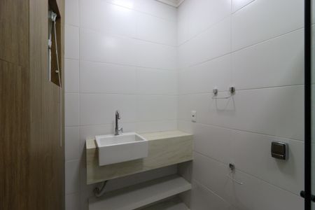 Casa à venda com 500m², 4 quartos e 4 vagasBanheiro da Suíte 1