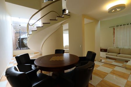 Casa à venda com 500m², 4 quartos e 4 vagasSala de Jogos