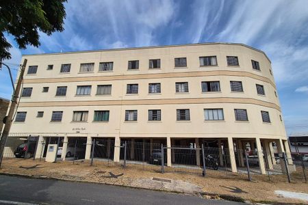 Apartamento à venda com 94m², 3 quartos e 2 vagas Apartamento à venda com 94m², 3 quartos e 2 vagasFachada do Prédio