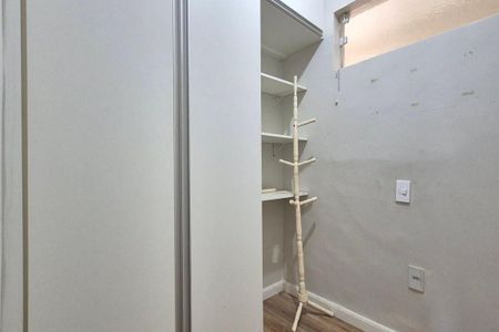 Apartamento à venda com 94m², 3 quartos e 2 vagas Apartamento à venda com 94m², 3 quartos e 2 vagasQuarto 3