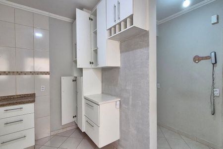 Apartamento à venda com 94m², 3 quartos e 2 vagas Apartamento à venda com 94m², 3 quartos e 2 vagasCozinha