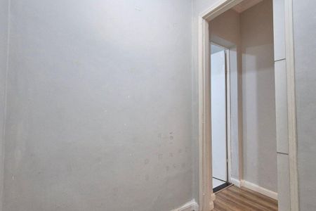 Apartamento à venda com 94m², 3 quartos e 2 vagas Apartamento à venda com 94m², 3 quartos e 2 vagasQuarto 3