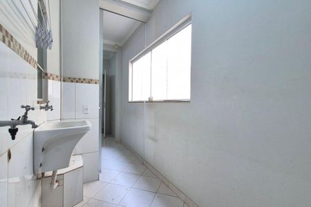 Apartamento à venda com 94m², 3 quartos e 2 vagas Apartamento à venda com 94m², 3 quartos e 2 vagasÁrea de Serviço
