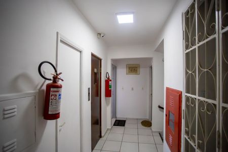 Apartamento à venda com 60m², 2 quartos e 1 vagaHall de entrada