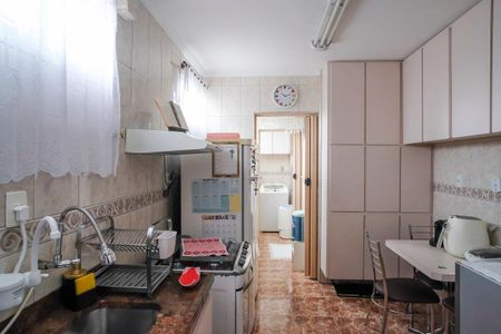 Apartamento à venda com 98m², 2 quartos e 1 vagaCozinha