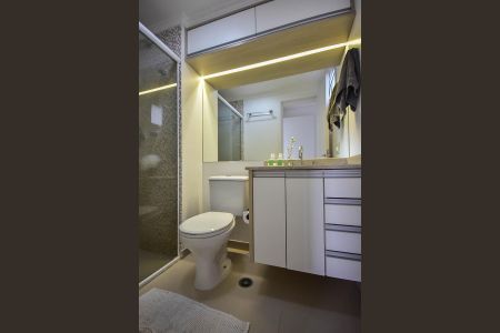 Apartamento à venda com 79m², 2 quartos e 2 vagasBanheiro Suíte 1