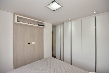 Apartamento à venda com 79m², 2 quartos e 2 vagasSuíte 1