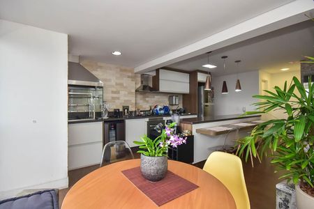 Apartamento à venda com 79m², 2 quartos e 2 vagasVaranda