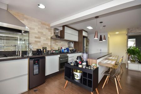 Apartamento à venda com 79m², 2 quartos e 2 vagasCozinha