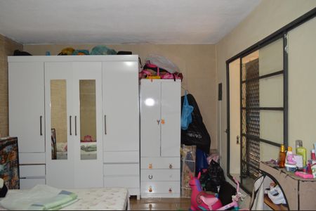 Casa à venda com 60m², 1 quarto e sem vagaQuarto 