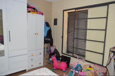 Casa à venda com 60m², 1 quarto e sem vagaQuarto 