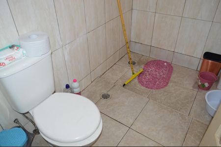 Casa à venda com 60m², 1 quarto e sem vagaBanheiro