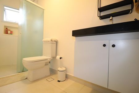 Apartamento para alugar com 105m², 2 quartos e 2 vagasBanheiro da Suíte