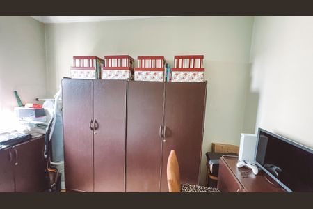 Apartamento à venda com 60m², 3 quartos e 2 vagasQuarto 2