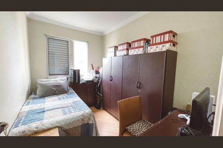 Apartamento à venda com 60m², 3 quartos e 2 vagasQuarto 2