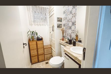 Apartamento à venda com 60m², 3 quartos e 2 vagasLavabo
