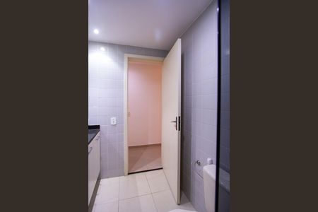 Apartamento à venda com 80m², 2 quartos e 1 vagaBanheiro Social