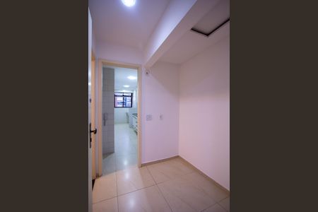 Apartamento à venda com 80m², 2 quartos e 1 vagaCorredor