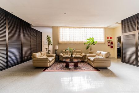 Apartamento à venda com 101m², 2 quartos e sem vagaHall de Entrada