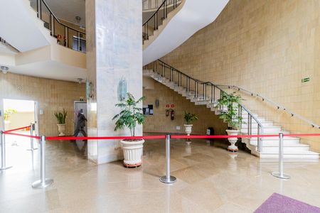 Apartamento à venda com 101m², 2 quartos e sem vagaHall de Entrada