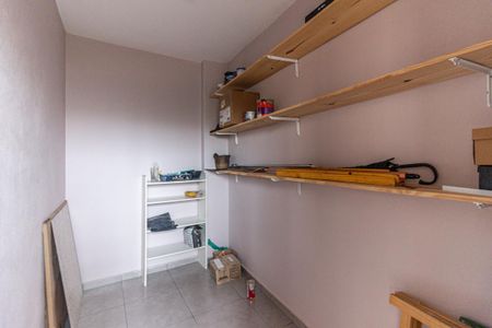 Apartamento à venda com 101m², 2 quartos e sem vagaQuarto de Serviço