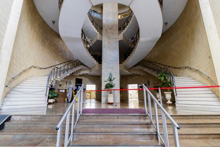 Apartamento à venda com 101m², 2 quartos e sem vagaHall de Entrada