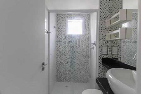 Apartamento à venda com 47m², 2 quartos e 1 vaga Apartamento à venda com 47m², 2 quartos e 1 vagaBanheiro