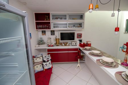 Casa à venda com 320m², 4 quartos e 2 vagas Casa à venda com 320m², 4 quartos e 2 vagasÁrea gourmet