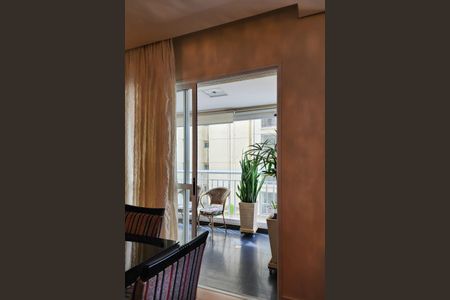 Apartamento à venda com 144m², 3 quartos e 3 vagas Apartamento à venda com 144m², 3 quartos e 3 vagasVaranda Sala