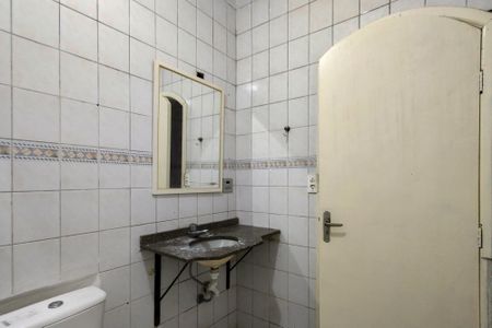 Casa para alugar com 100m², 1 quarto e 1 vaga Casa para alugar com 100m², 1 quarto e 1 vagaBanheiro