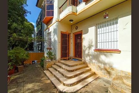 Casa à venda com 200m², 5 quartos e 6 vagasÁrea comum