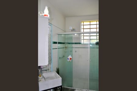 Casa à venda com 200m², 5 quartos e 6 vagasBanheiro 3