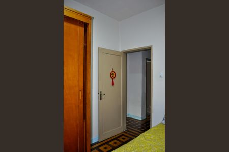 Casa à venda com 200m², 5 quartos e 6 vagasQuarto 6