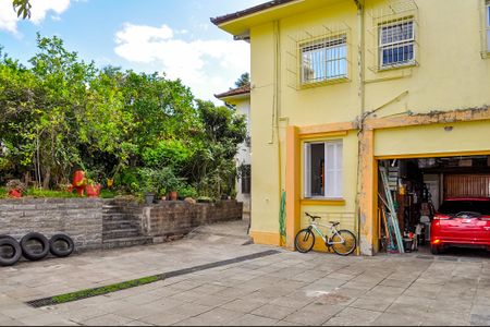 Casa à venda com 200m², 5 quartos e 6 vagasGaragem