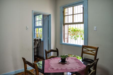 Casa à venda com 200m², 5 quartos e 6 vagasSala de jantar 2