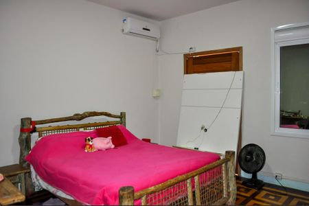 Casa à venda com 200m², 5 quartos e 6 vagasQuarto 4