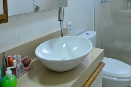 Casa à venda com 200m², 5 quartos e 6 vagasBanheiro