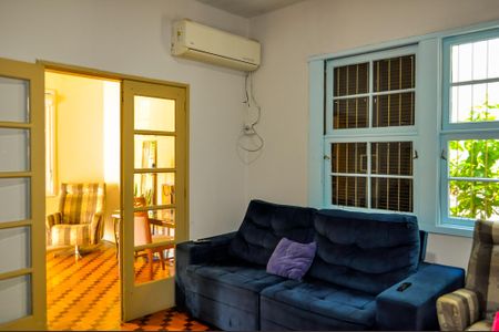 Casa à venda com 200m², 5 quartos e 6 vagasSala 2