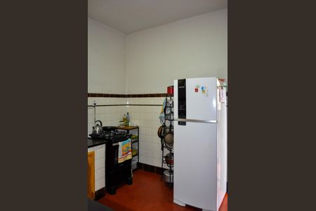 Casa à venda com 200m², 5 quartos e 6 vagasCozinha 2