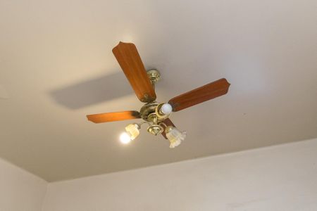 Casa à venda com 300m², 5 quartos e 3 vagasCasa frente - Sala