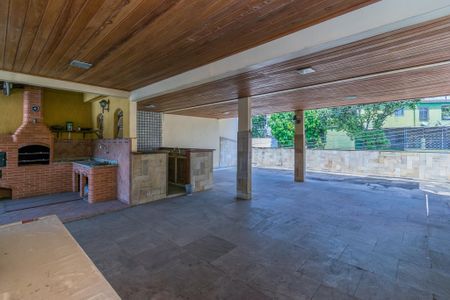 Casa à venda com 300m², 5 quartos e 3 vagasCasa frente - Terraço