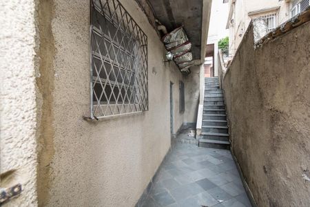 Casa à venda com 300m², 5 quartos e 3 vagasCasa fundos - Hall da entrada