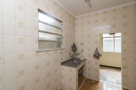 Casa à venda com 300m², 5 quartos e 3 vagasCasa fundos - Cozinha