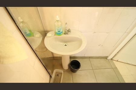 Casa à venda com 180m², 3 quartos e 3 vagasBanheiro Social