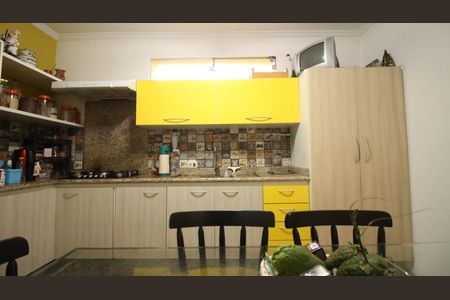 Casa à venda com 180m², 3 quartos e 3 vagasCozinha