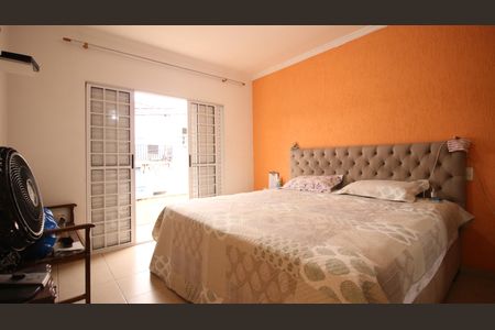 Casa à venda com 180m², 3 quartos e 3 vagasQuarto 2