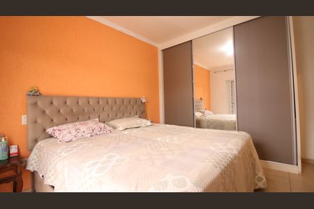 Casa à venda com 180m², 3 quartos e 3 vagasQuarto 2