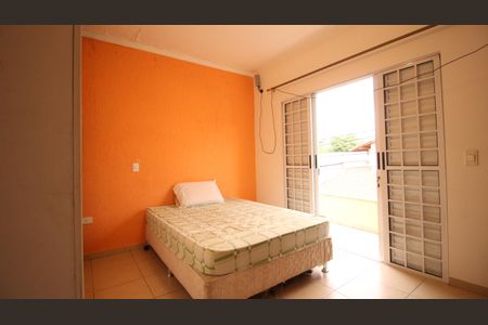 Casa à venda com 180m², 3 quartos e 3 vagasQuarto 2